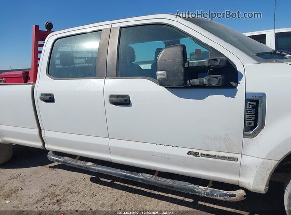 1FT7W3AT9JEC70663 2018 FORD F350 White 