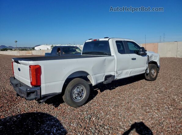 1FT7X2AA1REF28076 2024 FORD F250 White Rear right