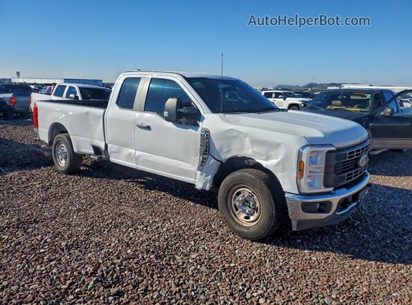 1FT7X2AA1REF28076 2024 FORD F250 White Front right