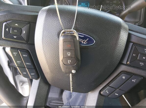 1FT7X2B60NEC70296 2022 FORD F-250 White Вид панелі приладів