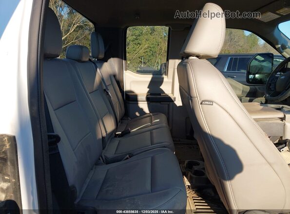 1FT7X2B65NEF19210 2022 FORD F-250 White Вид наклейки з VIN-кодом