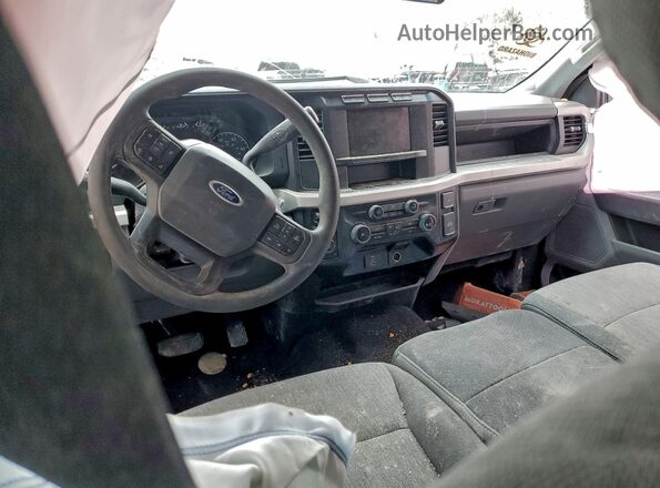 1FT8W2BA8RED75508 2024 FORD F250 Silver 