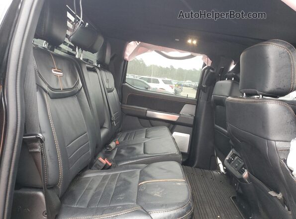1FT8W2BM7REF93286 2024 FORD F250 Black Widok tylnych siedzeń