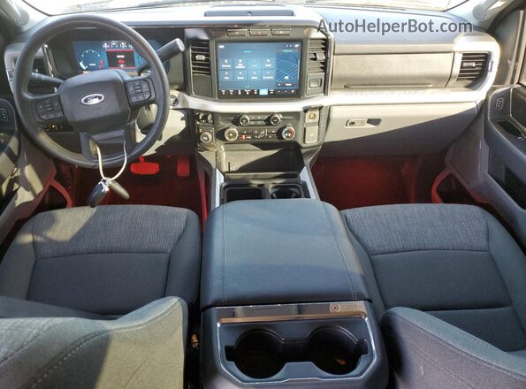 1FT8W2BN7REF03112 2024 FORD F250 Black Vista del salpicadero