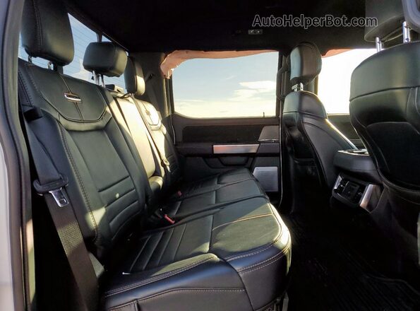 1FT8W2BT2PED69220 2023 FORD F250 White Вид задніх сидінь