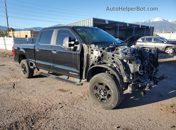 1FT8W2BT3RED28064 2024 FORD F250 Black Przód prawy