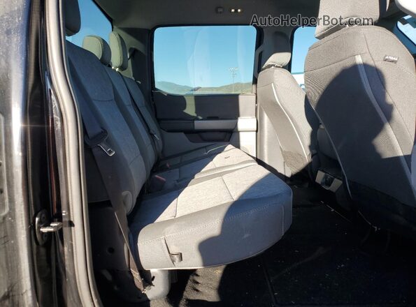 1FT8W2BT3RED28064 2024 FORD F250 Black Widok tylnych siedzeń