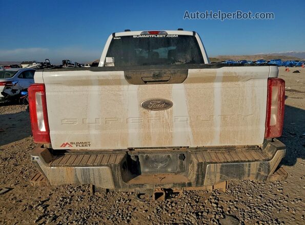 1FT8W2BT9SEC85064 2025 FORD F250 White Widok z tyłu