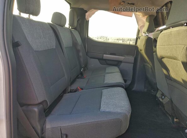 1FT8W2BT9SEC85064 2025 FORD F250 White Widok tylnych siedzeń