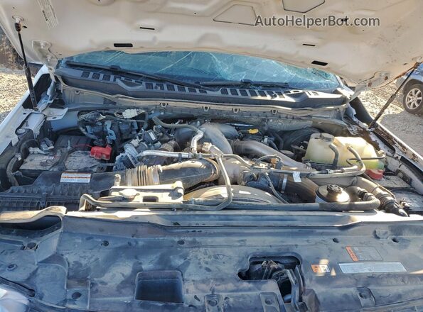 1FT8W2BT9SEC85064 2025 FORD F250 White Widok wnętrza z tyłu