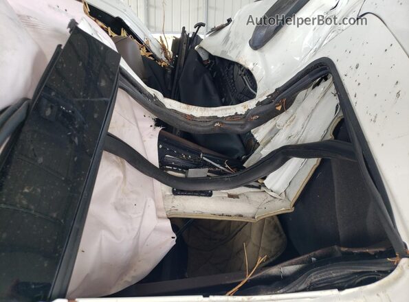 1FT8W3BM7REF59404 2024 FORD F350 White Vista de los asientos traseros