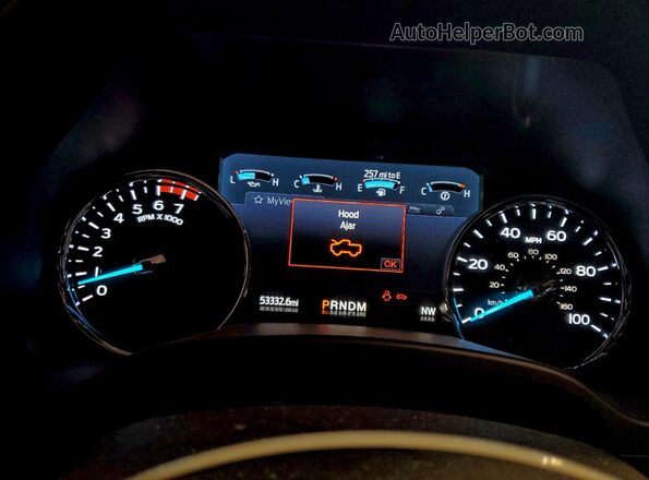 1FT8W3BN1NEC64527 2022 FORD F350 Red Widok zestawu wskaźników