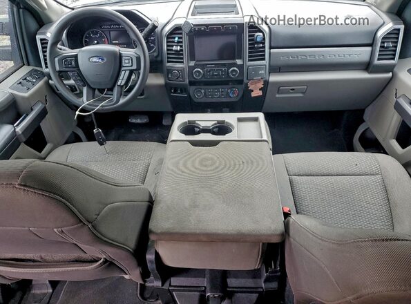 1FT8W3BT4LEC19657 2020 FORD F350 White Dashboard view