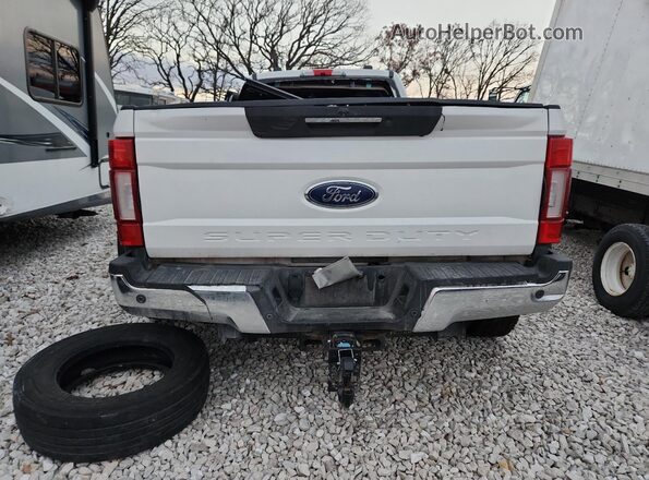 1FT8W3DT0LED33653 2020 FORD F350 Белый Вид сзади