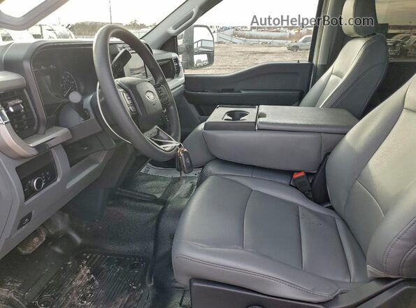 1FT8W3DT2REF49982 2024 FORD F350 Белый Вид салона спереди