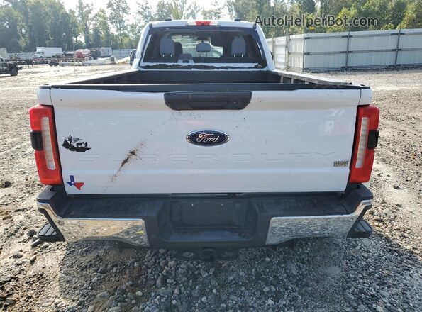 1FT8W3DT3RED94844 2024 FORD F350 White Vista trasera