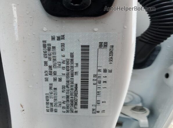 1FT8W3DT3RED94844 2024 FORD F350 White Vista del compartimento del motor
