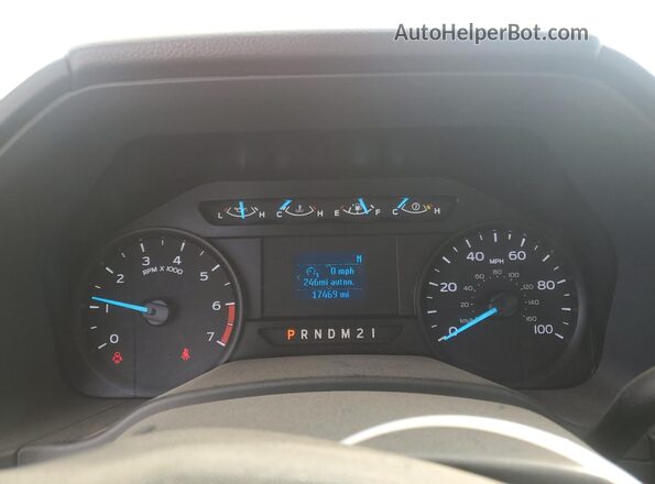 1FTBF2B67NEF37611 2022 FORD F250 Red Instrument cluster view