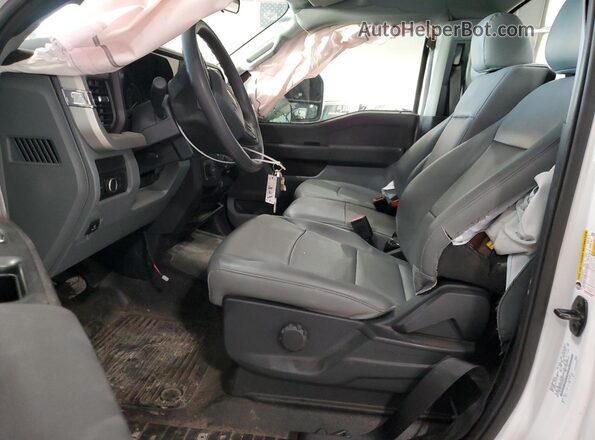 1FTBF2BA3PED00055 2023 FORD F250 White წინა სალონის ხედი