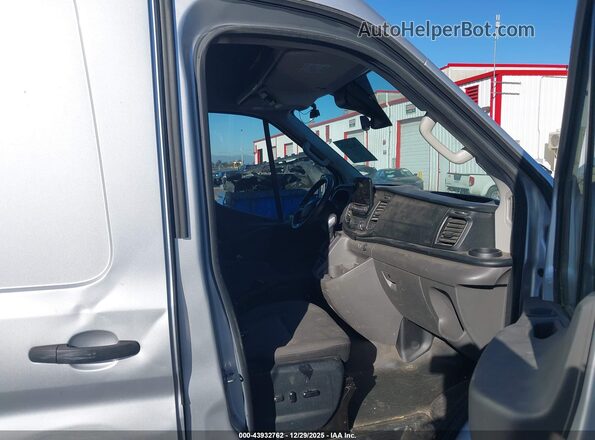 1FTBF4XG3MKA88702 2021 FORD TRANSIT-350 Gray Вид салону спереду