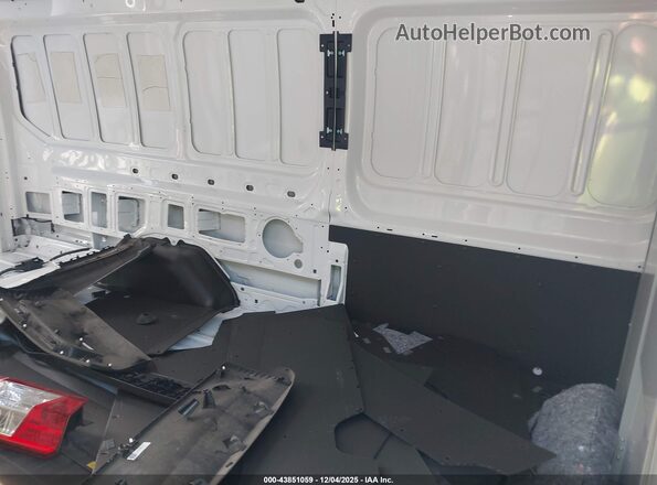 1FTBW3UG5RKA95821 2024 FORD TRANSIT-350 White VIN կոդի պիտակի տեսք