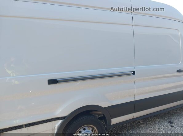 1FTBW3UG5RKA95821 2024 FORD TRANSIT-350 White Սալոնի 360 աստիճան տեսք
