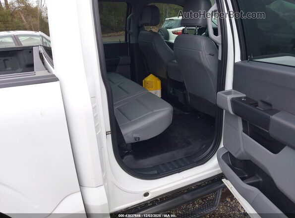 1FTEW1EB3NKE19475 2022 FORD F150 White Vista de la etiqueta del VIN
