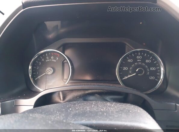 1FTEW1EP2JFE51509 2018 FORD F150 Серебряный Вид задних сидений