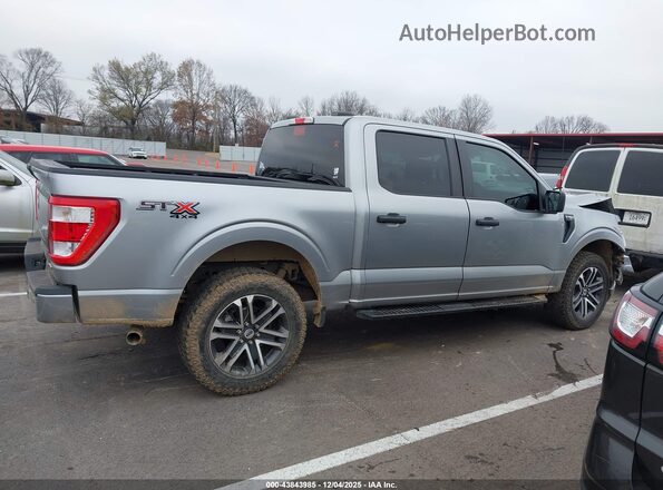1FTEW1EP2NKE59591 2022 FORD F150 Silver Vista interior trasera