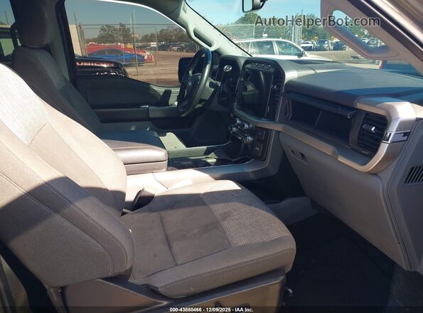 1FTFW1E83MKE86701 2021 FORD F150 Gold Widok wnętrza z przodu
