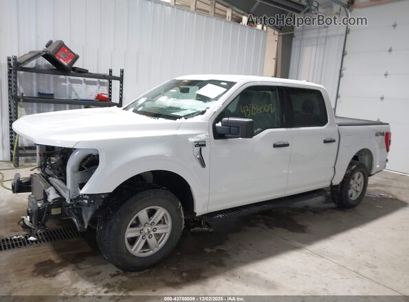 1FTFW1E8XNFB01273 2022 FORD F150 White Панорамний вид салону 360°