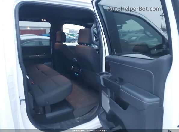 1FTFW1ED6NFB81636 2022 FORD F150 White VIN კოდის სტიკერის ხედი