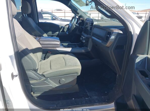 1FTFW3LD2RFA27204 2024 FORD F150 White Вид салону спереду