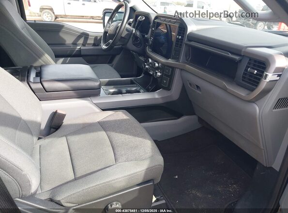 1FTFW3LDXRFA72259 2024 FORD F150 Black Widok wnętrza z przodu