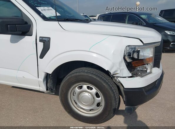 1FTMF1CB9NKE00086 2022 FORD F150 White Front view