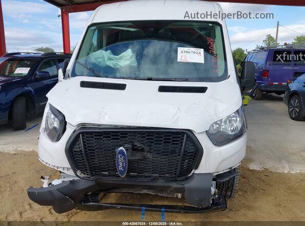 1FTYE1C84RKB59004 2024 FORD TRANSIT-150 White Widok wnętrza z tyłu