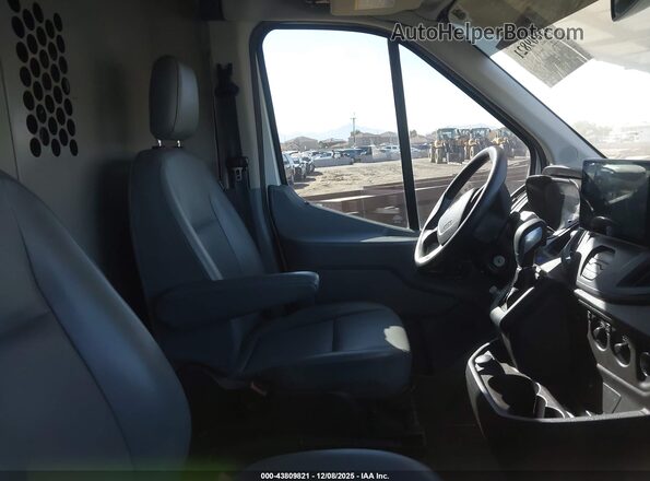 1FTYR2XM3JKA85158 2018 FORD TRANSIT-250 White წინა სალონის ხედი