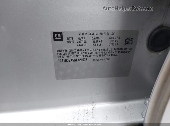 1G11B5SA5GF121575 2016 CHEVROLET MALIBU Silver Vista del compartimento del motor