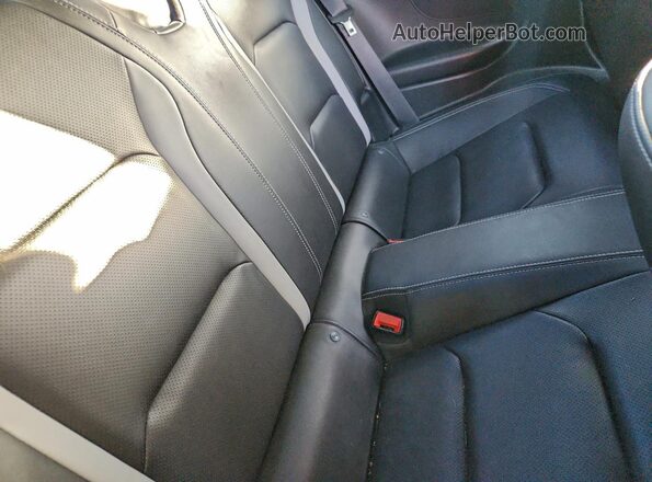 1G1FD1RSXM0138796 2021 CHEVROLET CAMARO Red უკანა სავარძლების ხედი