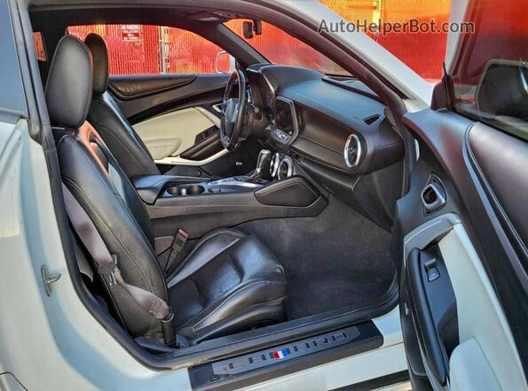 1G1FH1R78H0176792 2017 CHEVROLET CAMARO White 
