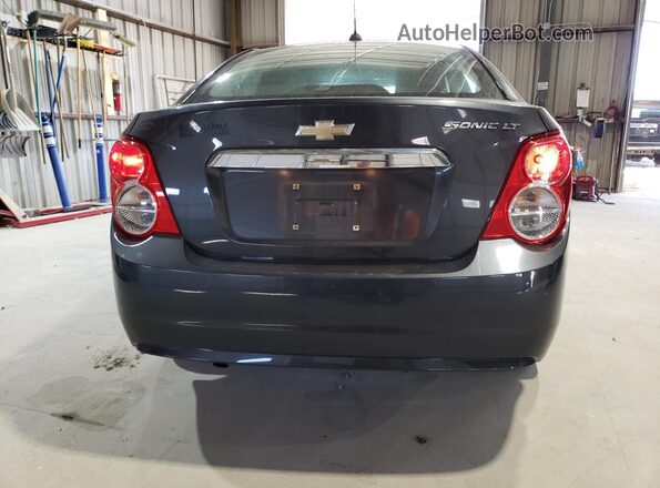 1G1JC5SH1G4133941 2016 CHEVROLET SONIC Gray Rear view
