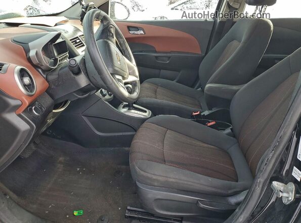 1G1JC5SHXG4174942 2016 CHEVROLET SONIC Black Սալոնի դիմացի տեսք