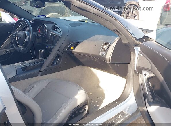 1G1YD2D70H5118003 2017 CHEVROLET CORVETTE Silver წინა სალონის ხედი