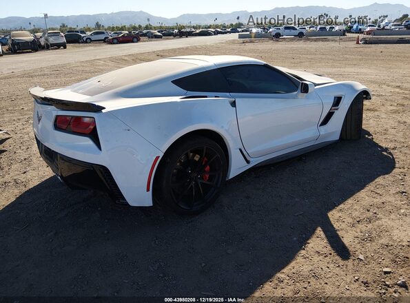 1G1YV2D77K5118570 2019 CHEVROLET CORVETTE Белый Задняя правая четверть
