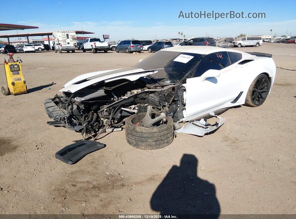 1G1YV2D77K5118570 2019 CHEVROLET CORVETTE Белый Вид спереди