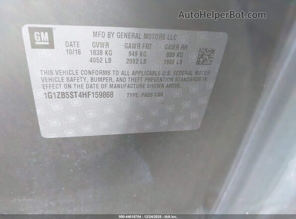 1G1ZB5ST4HF159868 2017 CHEVROLET MALIBU Gray Widok komory silnika