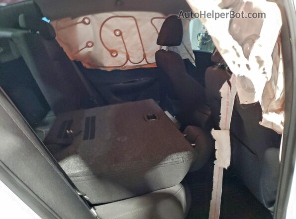 1G1ZG5ST5NF204734 2022 CHEVROLET MALIBU Белый Вид задних сидений