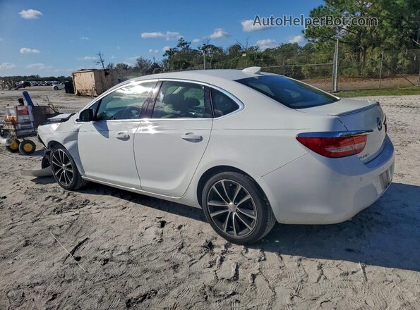 1G4PR5SK9H4104633 2017 BUICK VERANO White 