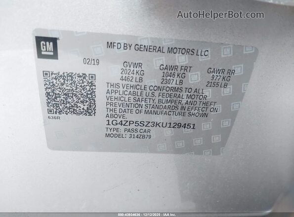 1G4ZP5SZ3KU129451 2019 BUICK LACROSSE Silver Widok komory silnika