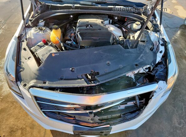 1G6AB5RX3G0104944 2016 CADILLAC ATS White Widok wnętrza z tyłu